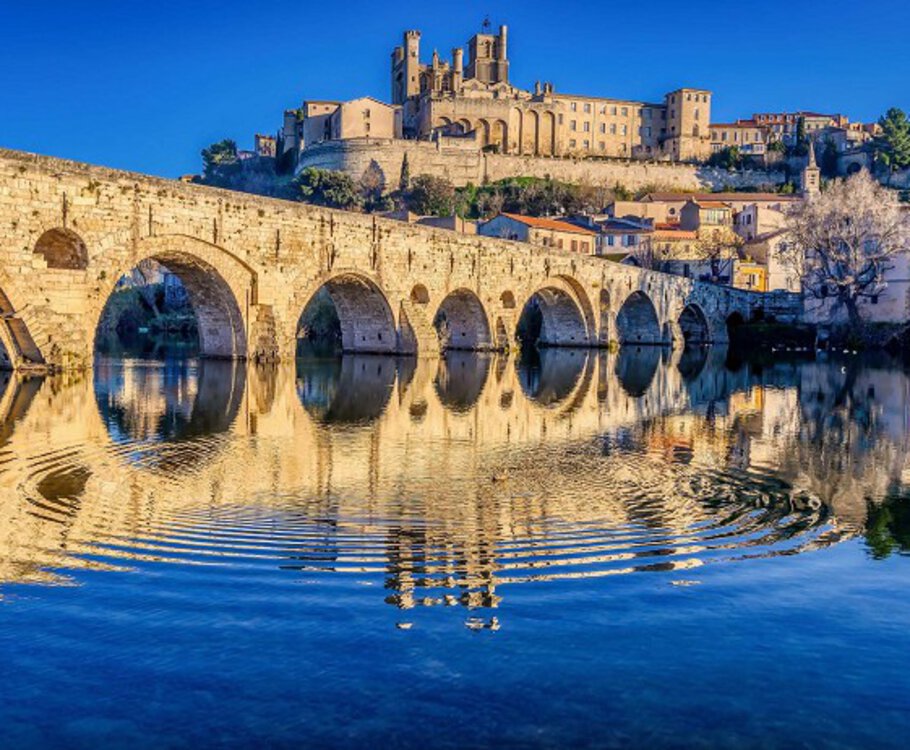 Spätsommertage in der Provence Bahnreise mit dem TGV Spätsommertage in der Provence Bahnreise mit dem TGV