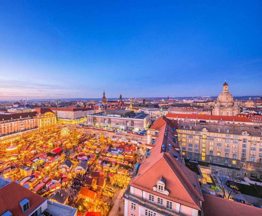 Dresden mit Striezelmarkt Dresden mit Striezelmarkt